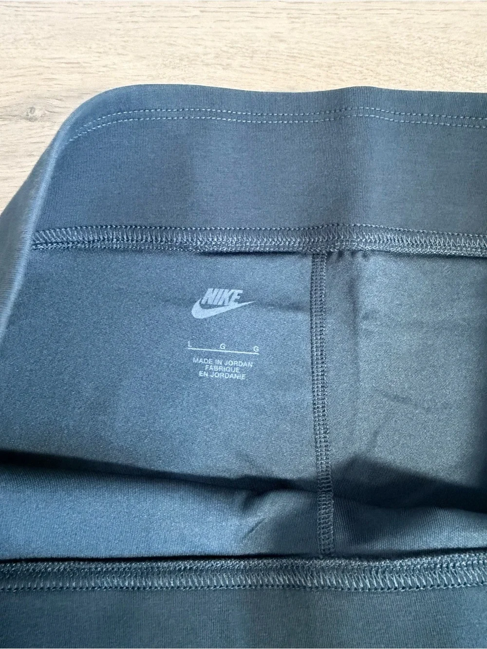 Nike Tight Fit High Rise 8